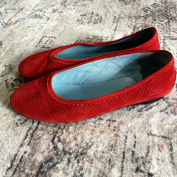 Thierry Rabotin Genie 7445 Red Perforated Suede Leather Ballet Flat SZ 8 $450 - Picture 7 of 13
